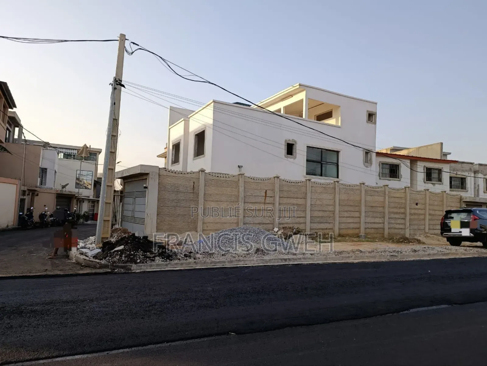 4chbre Duplex dans Francis Gweh, Cocody à Vendre