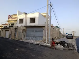 4chbre Duplex dans Francis Gweh, Cocody à Vendre