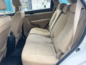 Kia Sorento 4dr SUV 2016 Blanc cassé