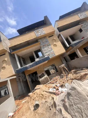 4chbre Duplex Dans Francis Gweh, Cocody À Vendre