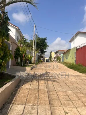 3chbre Duplex dans Francis Gweh, Cocody à Vendre