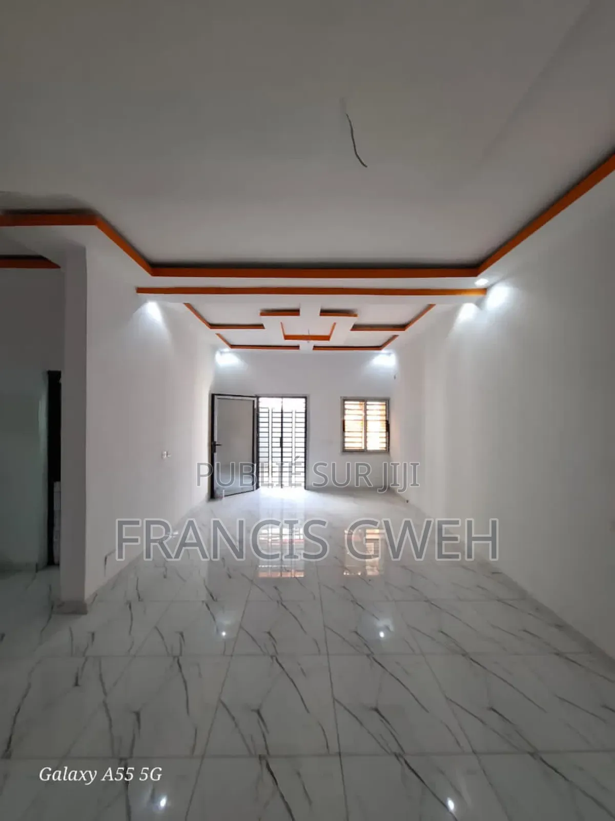 3chbre Duplex dans Francis Gweh, Cocody à Vendre