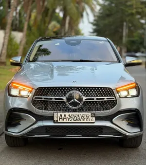 Mercedes-Benz GLE-Class 2024 Gris