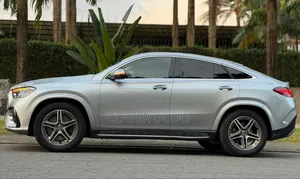 Mercedes-Benz GLE-Class 2024 Gris