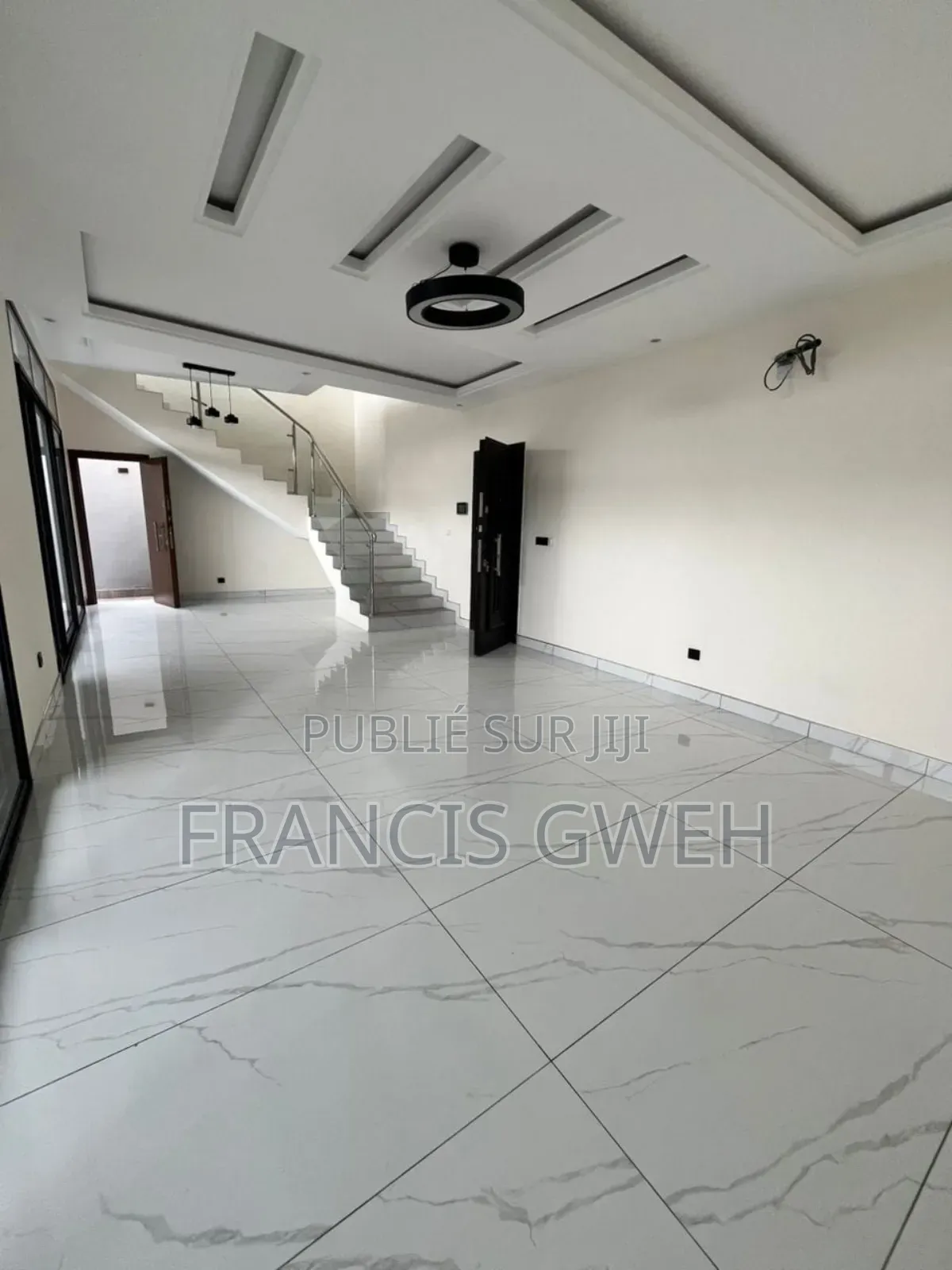 4chbre Duplex dans Francis Gweh, Cocody à Vendre