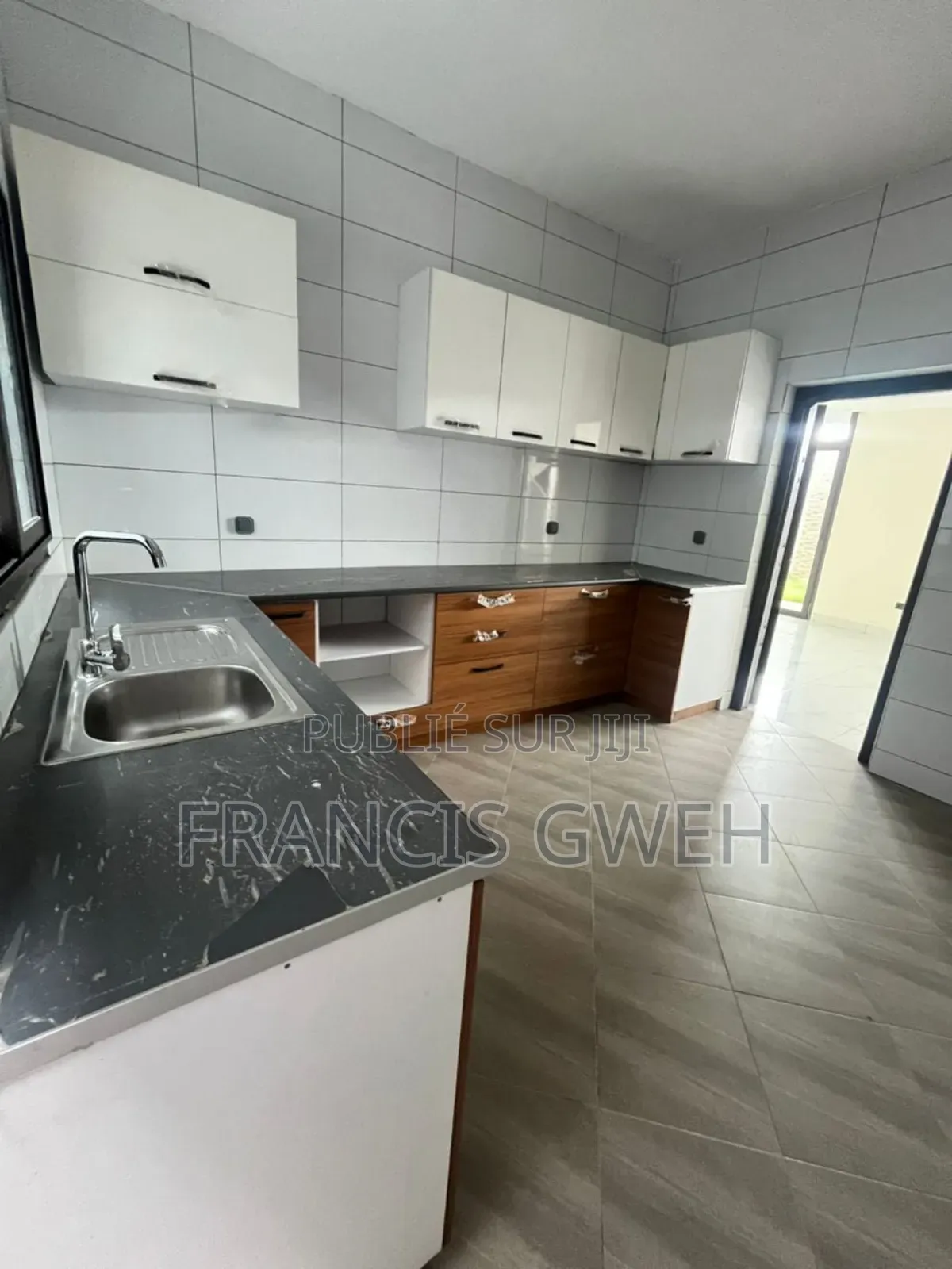 4chbre Duplex dans Francis Gweh, Cocody à Vendre