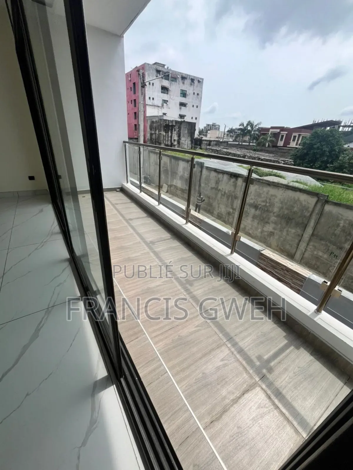 4chbre Duplex dans Francis Gweh, Cocody à Vendre