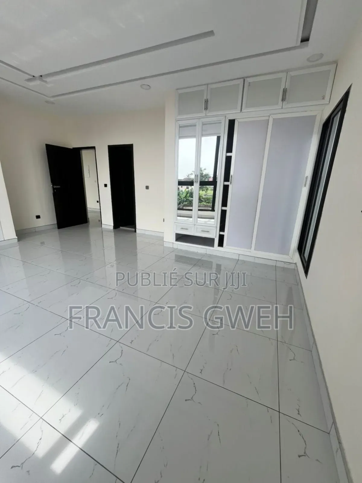 4chbre Duplex dans Francis Gweh, Cocody à Vendre
