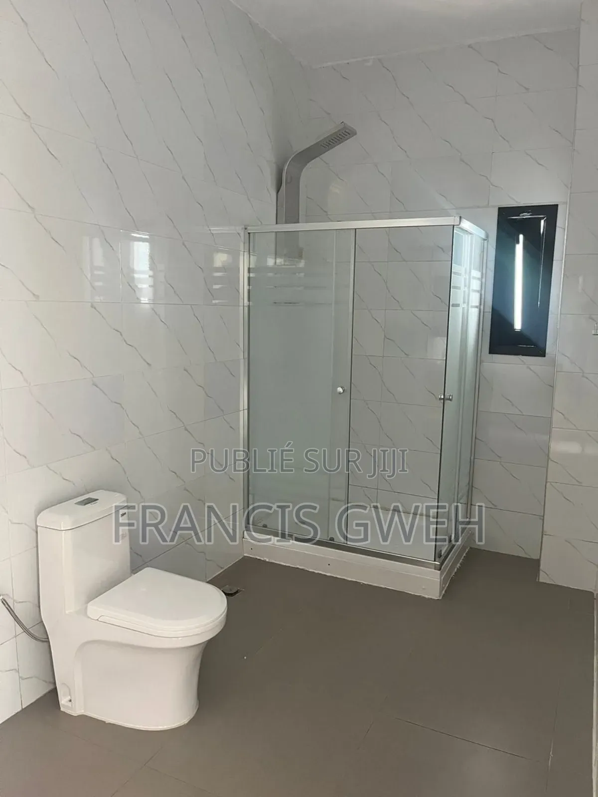 4chbre Duplex dans Francis Gweh, Cocody à Vendre