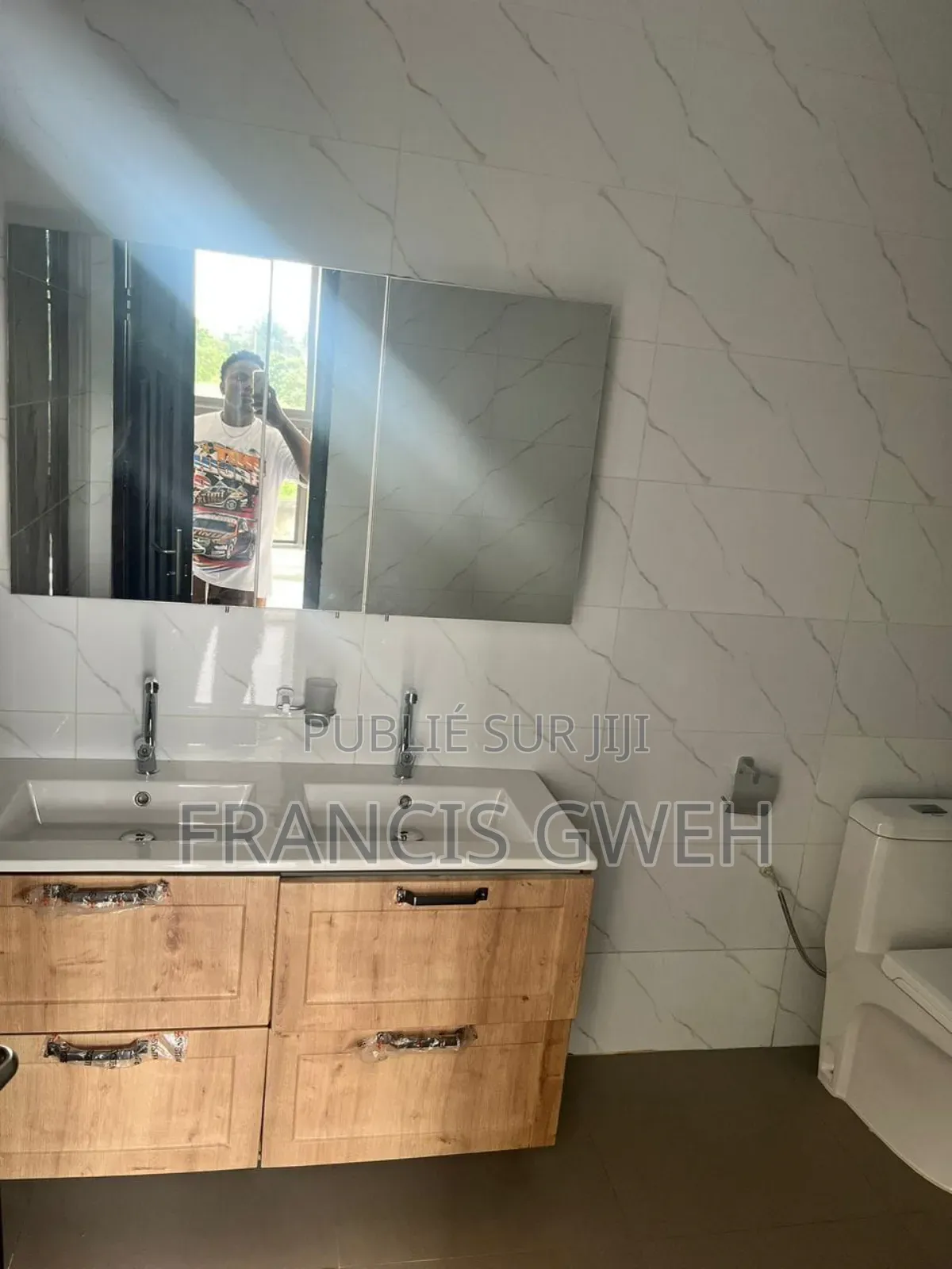 4chbre Duplex dans Francis Gweh, Cocody à Vendre