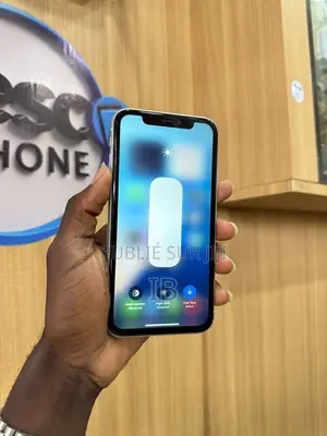 Nouveau Apple iPhone XR 128 GB Blanc