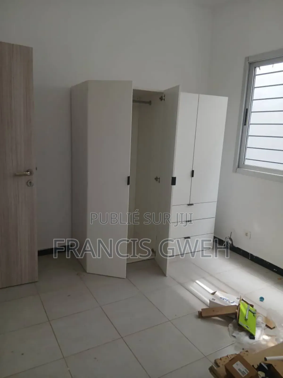 2chbre Appartement dans Francis Gweh, Cocody à Louer