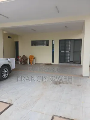 2chbre Appartement dans Francis Gweh, Cocody à Louer