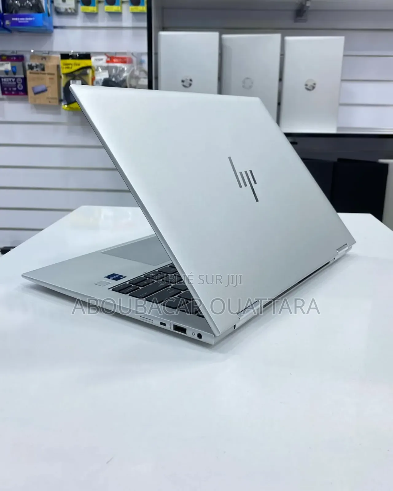Nouveau HP EliteBook x360 1040 G9 16GB Intel Core i5 SSD 256GB
