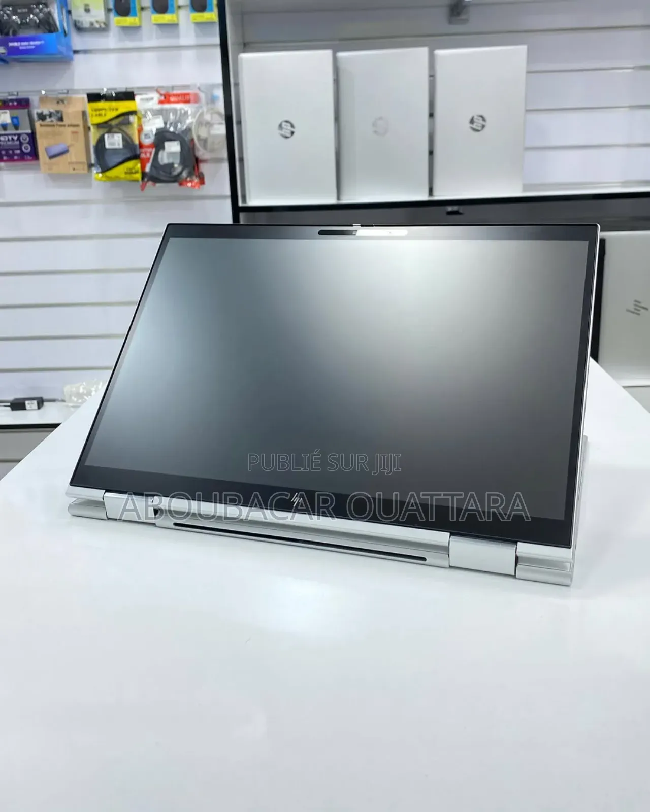 Nouveau HP EliteBook x360 1040 G9 16GB Intel Core i5 SSD 256GB