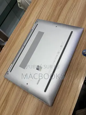 Nouveau HP EliteBook x360 1040 G9 16GB Intel Core i5 SSD 256GB