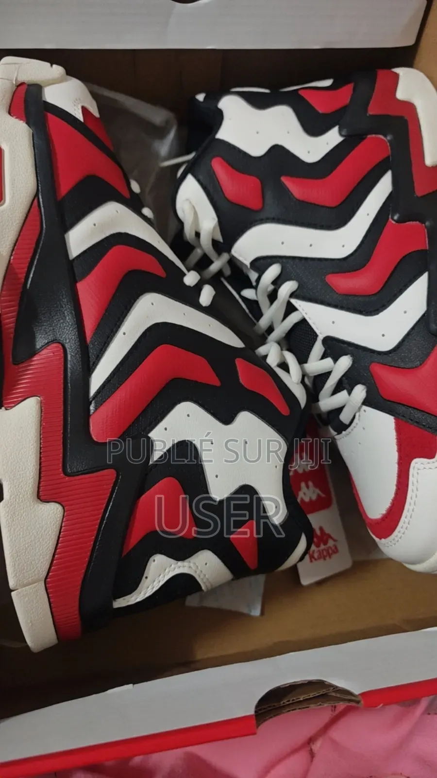 Nouvelles Baskets Montantes en Cuir