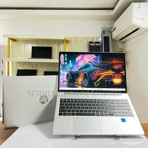 Nouveau HP ProBook 450 G8 16GB Intel Core i5 SSD 256GB