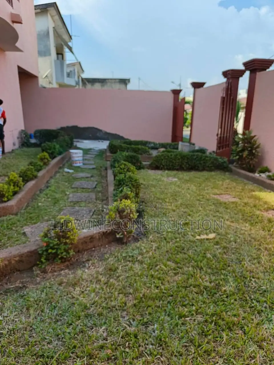 3chbre Duplex dans Cocody à Louer