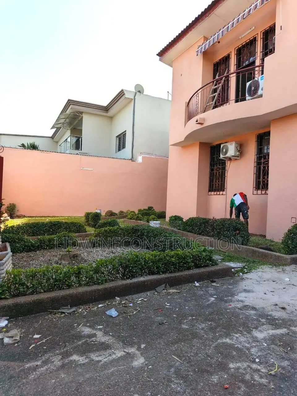 3chbre Duplex dans Cocody à Louer