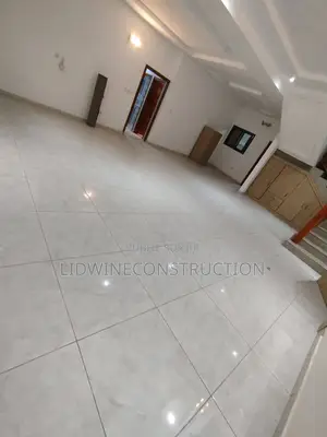 10chbre Villa dans Cocody à Louer