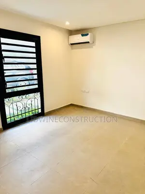 3chbre Villa dans Cocody à Louer