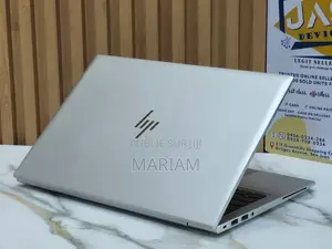 Nouveau HP EliteBook 840 G8 16GB Intel Core i5 SSD 512GB