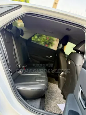 Hyundai Avante 2022 Blanc