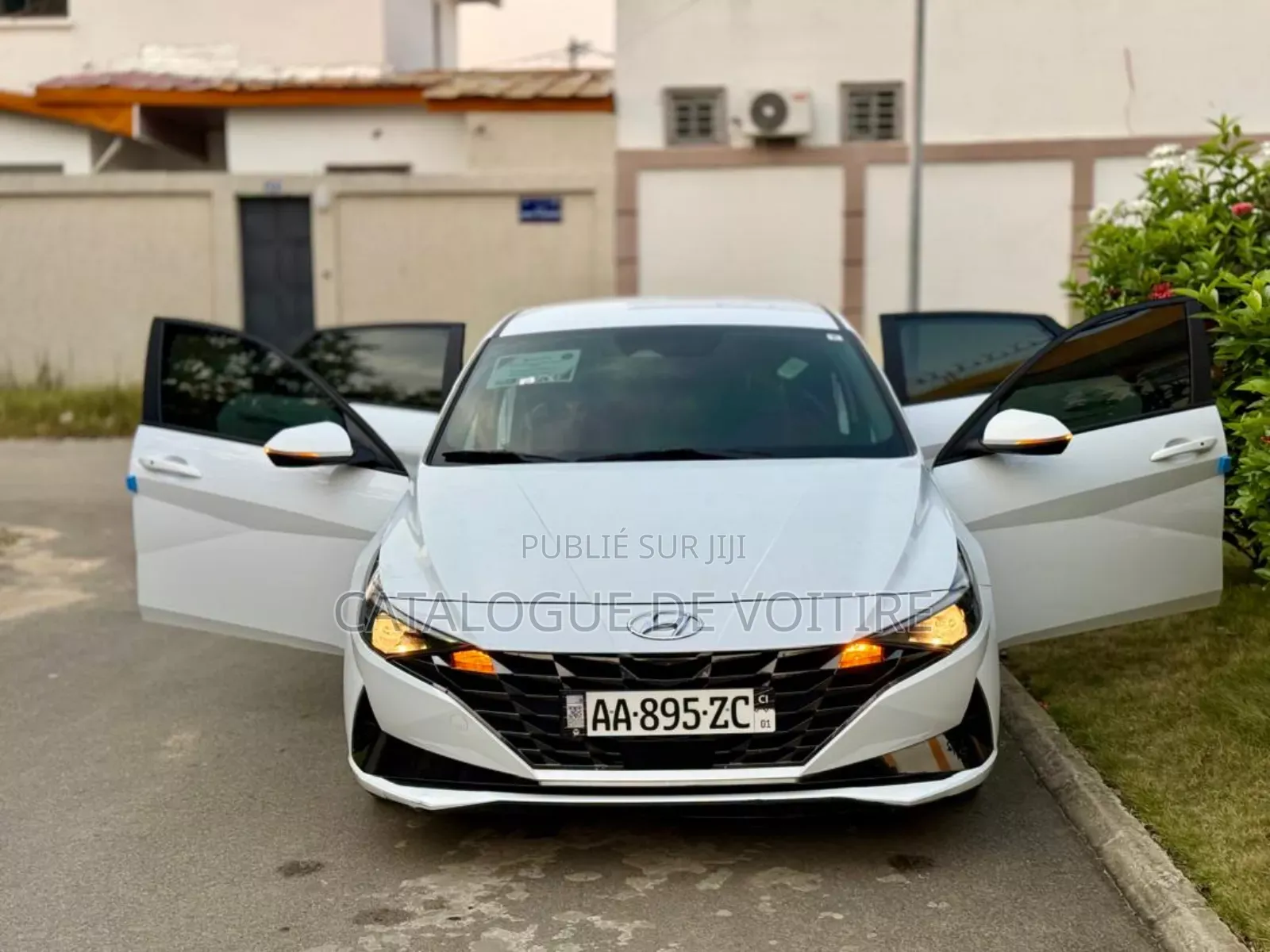 Hyundai Avante 2022 Blanc