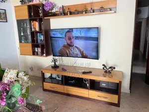 Téléviseur Telefunken en Bon État – Prix Intéressant