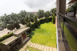 9chbre Duplex dans Francis Gweh, Cocody à Vendre