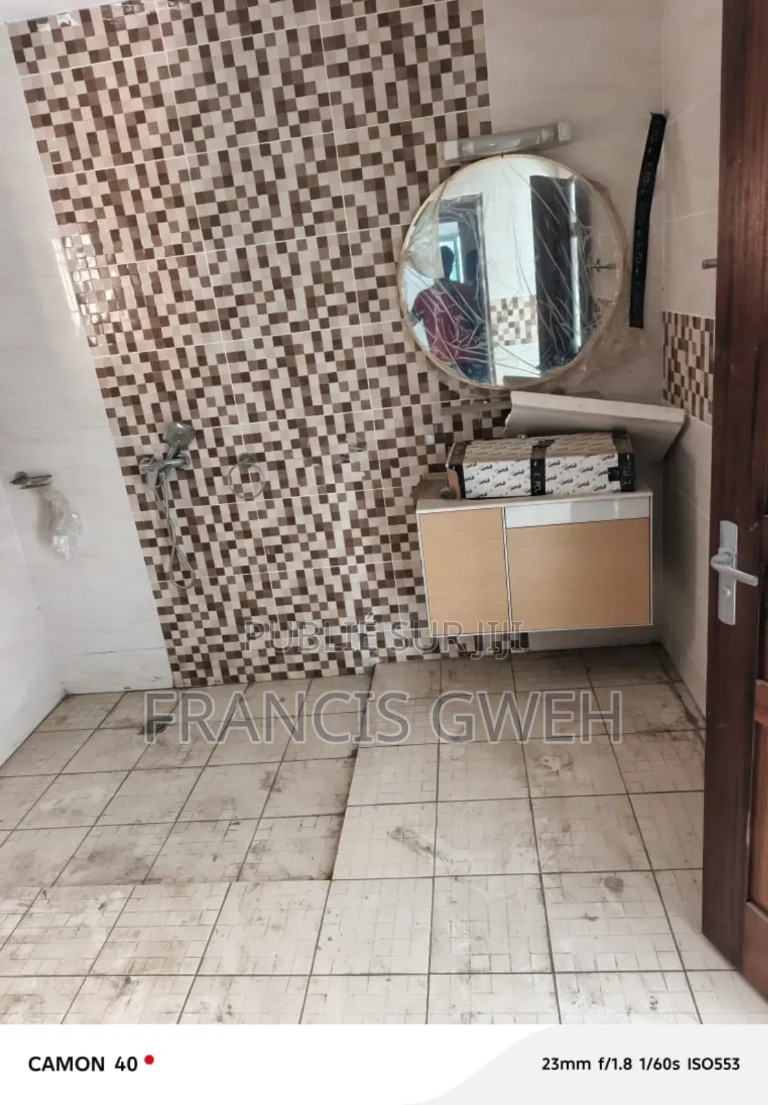 7chbre Duplex dans Francis Gweh, Cocody à Louer