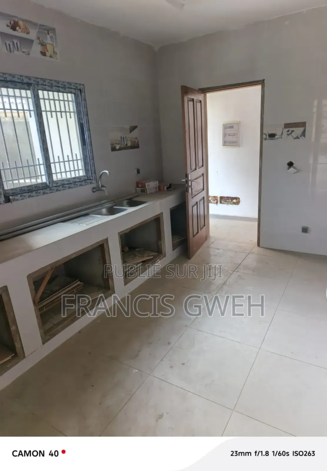 7chbre Duplex dans Francis Gweh, Cocody à Louer