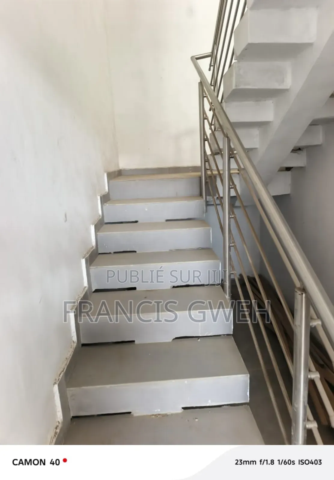 7chbre Duplex dans Francis Gweh, Cocody à Louer