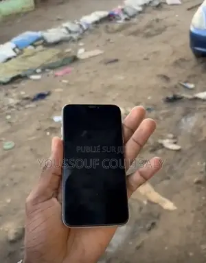 Apple iPhone X 64 GB Doré