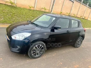 Suzuki Swift 2022 Noir