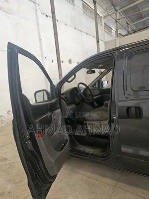 Hyundai H1 2019 Gris