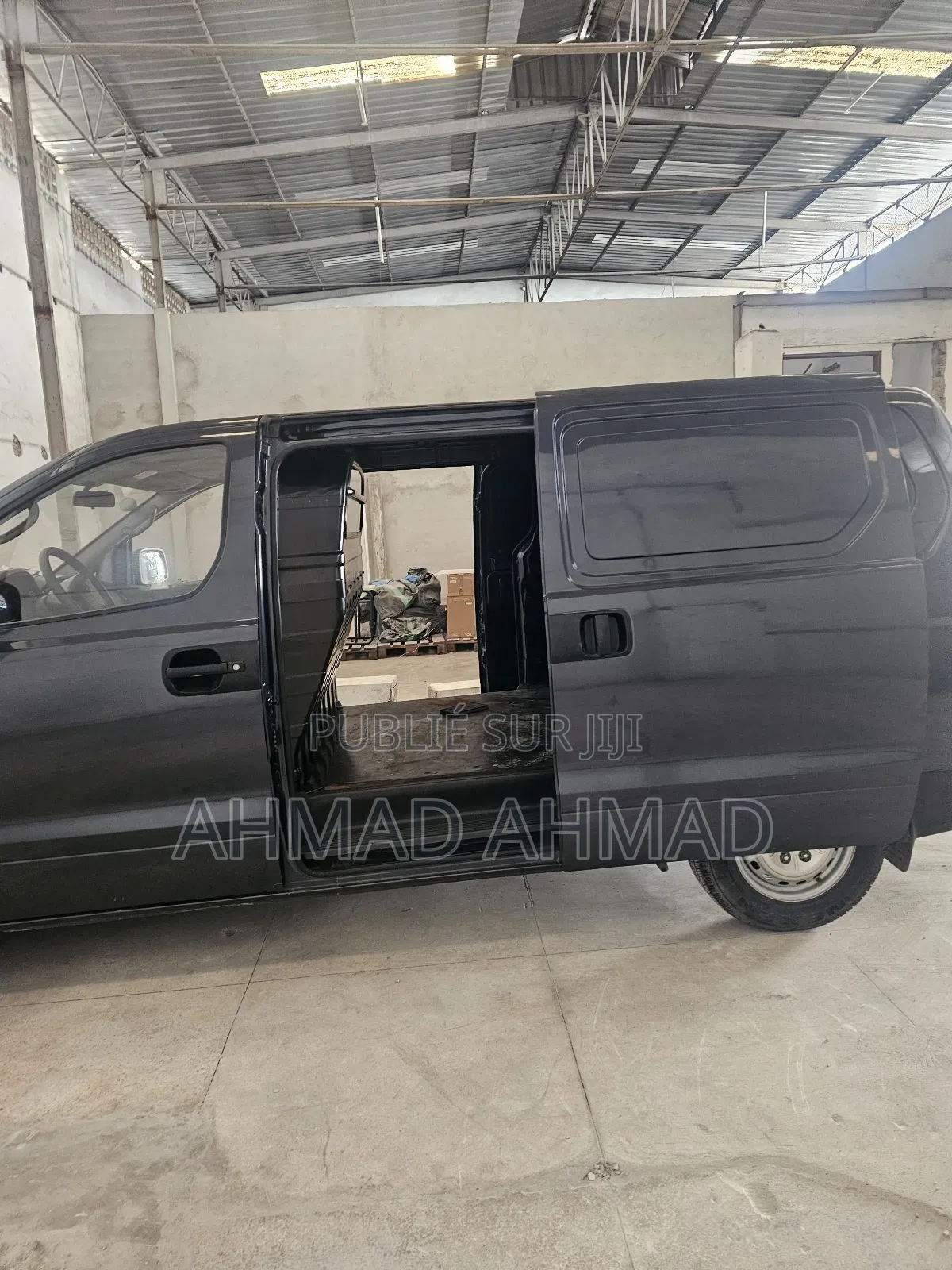Hyundai H1 2019 Gris