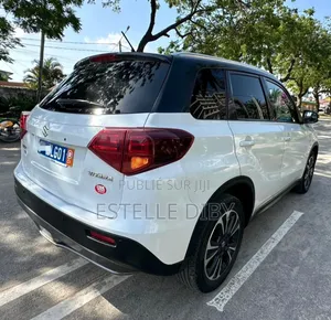 Suzuki Vitara 2023 Blanc