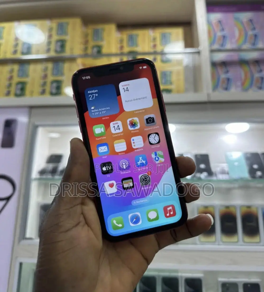 Nouveau Apple iPhone 11 256 GB Rouge