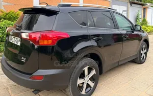 Toyota RAV4 2015 Noir