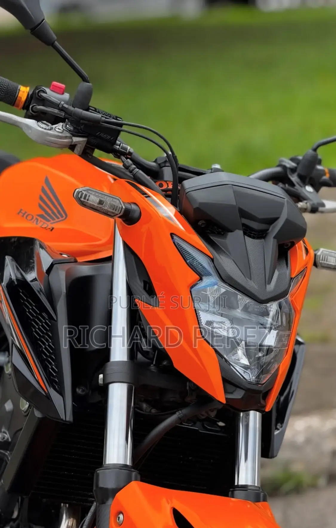 Honda CB 2019 Orange