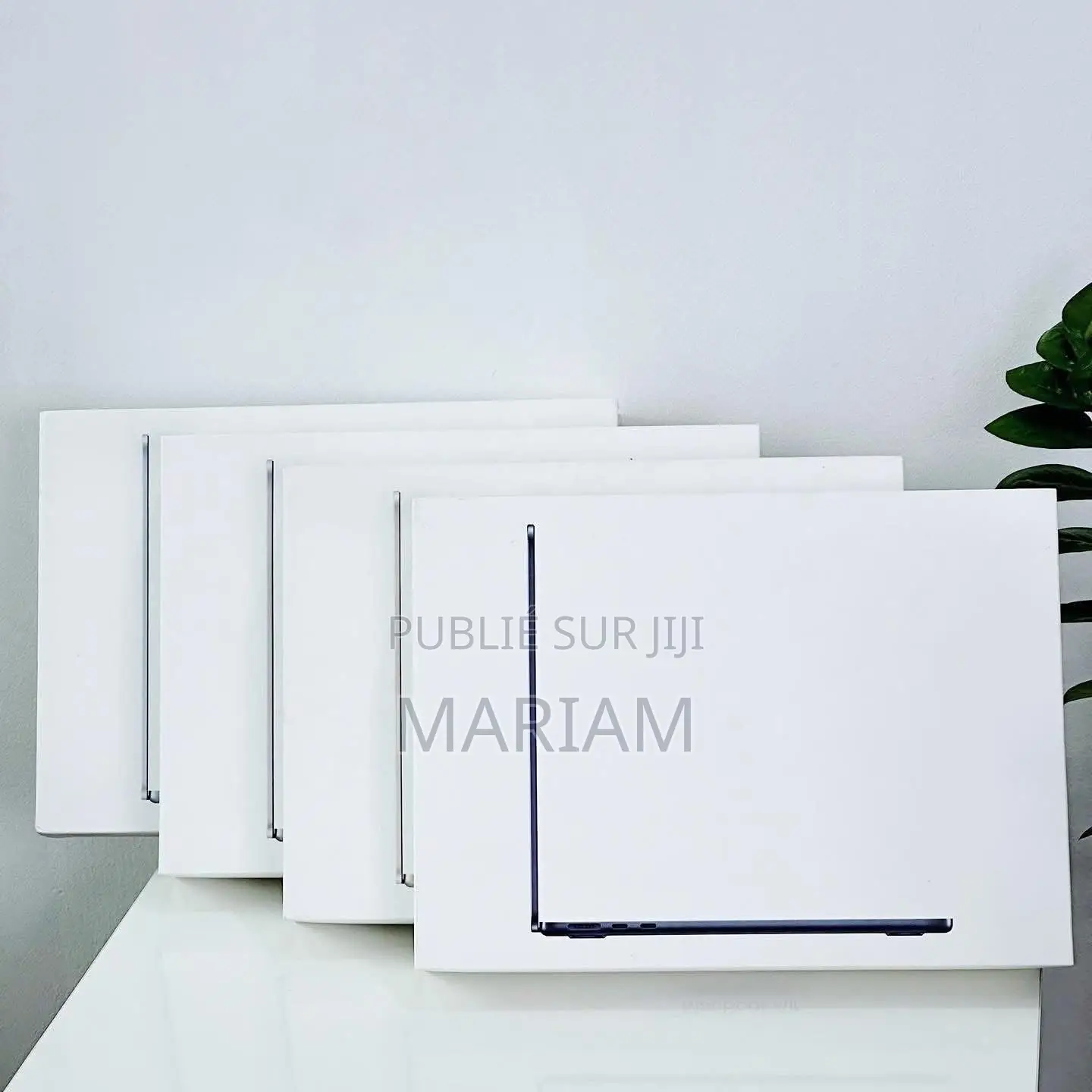 Nouveau Apple MacBook Air 2025 M4 13-inch 16GB Apple M4 SSD 256GB