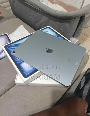 Nouveau Apple iPad Air 13 (2025) 128 GB Autre