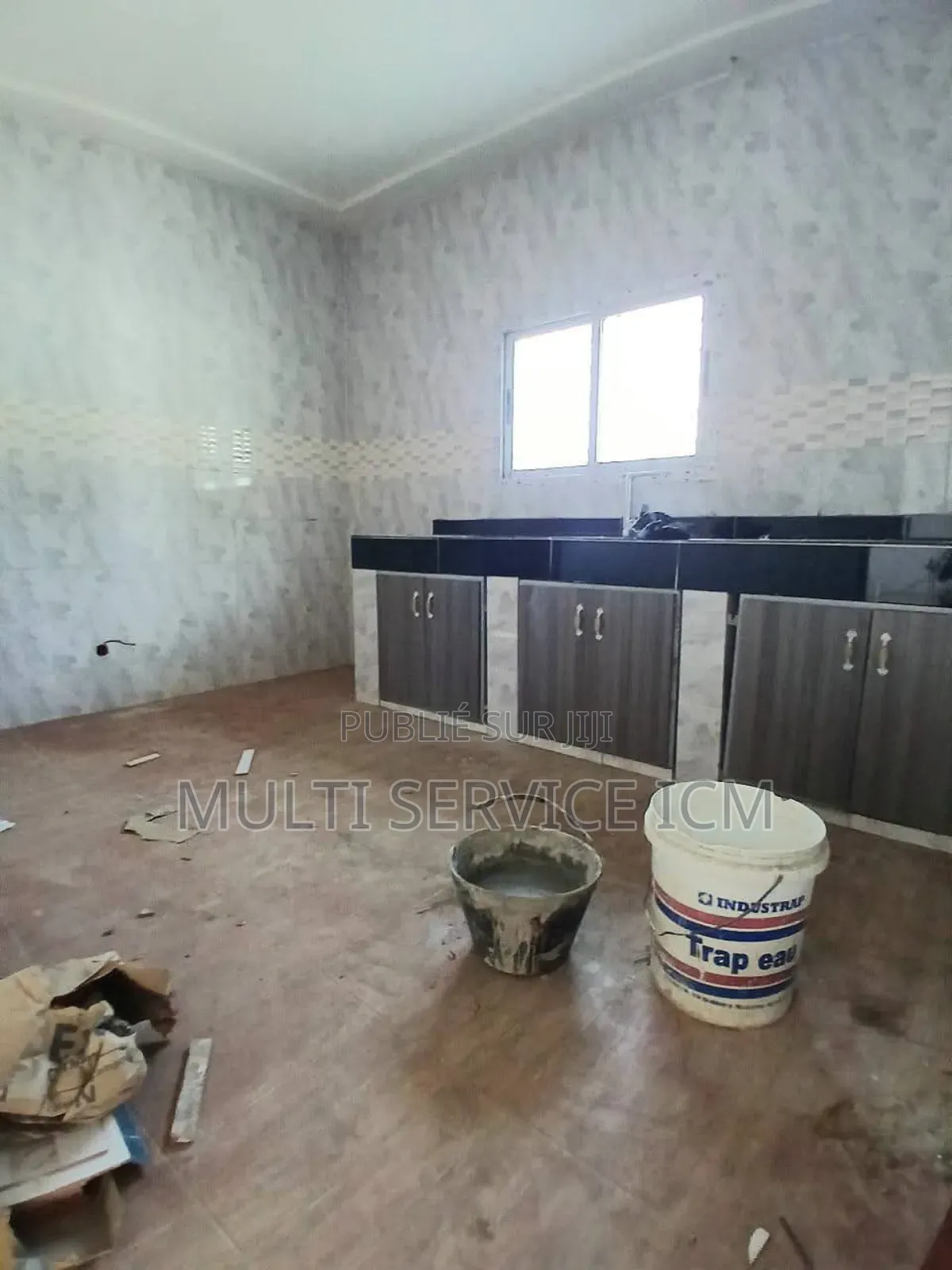 3chbre Maison dans Bingerville Palais à Vendre