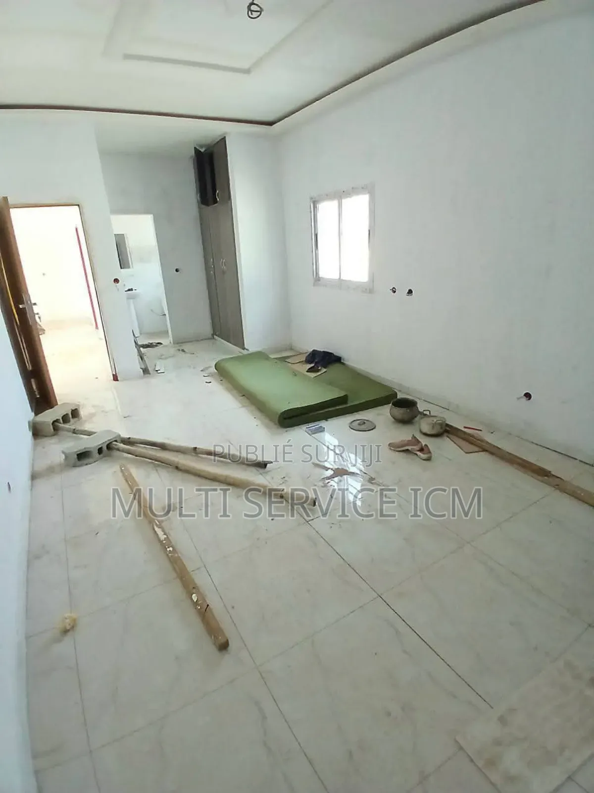 5chbre Duplex dans Ismaël Coulibaly, Bingerville à Vendre