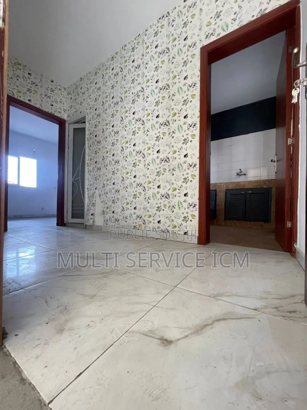 5chbre Duplex dans Ismaël Coulibaly, Bingerville à Vendre