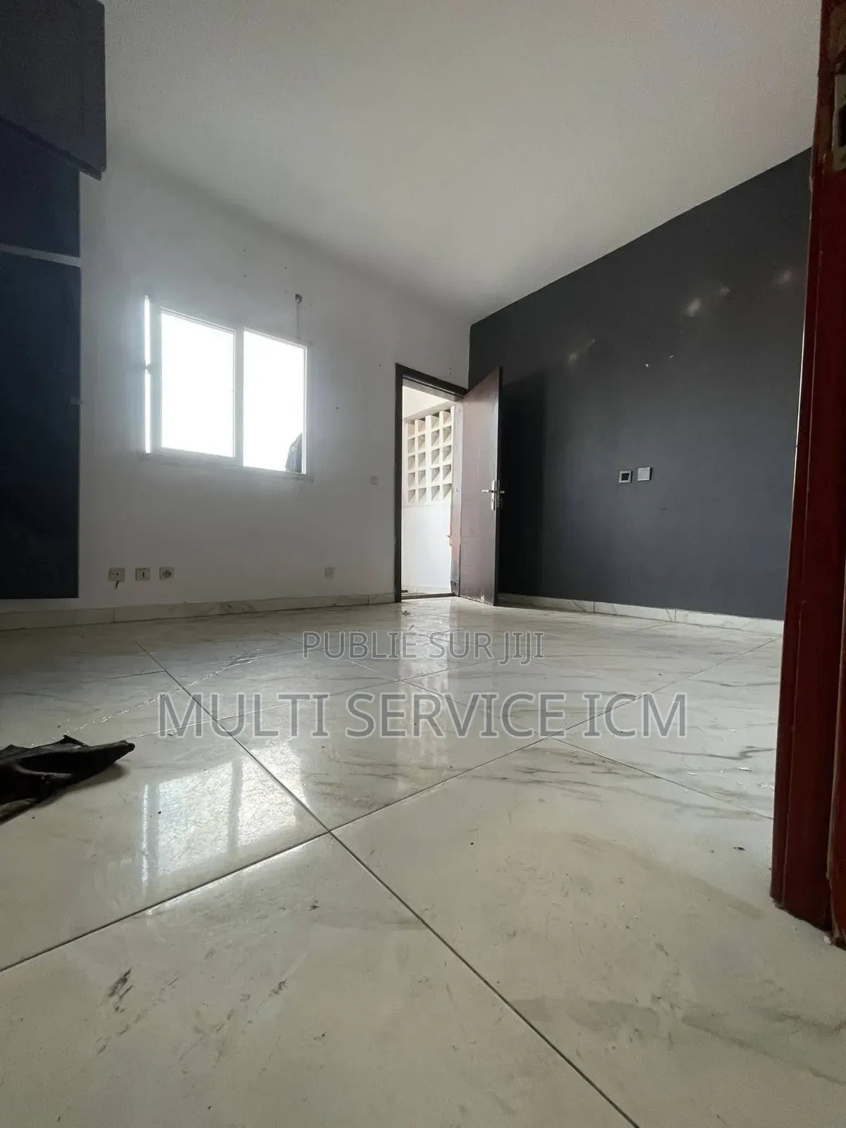 5chbre Duplex dans Ismaël Coulibaly, Bingerville à Vendre