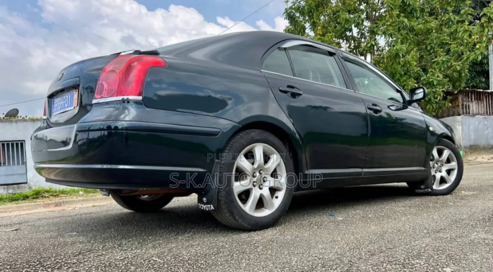 Toyota Avensis 2005 Bleu