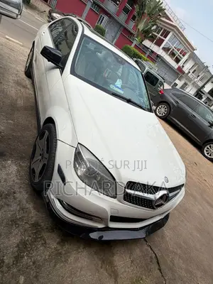 Mercedes-Benz C300 2010 Blanc